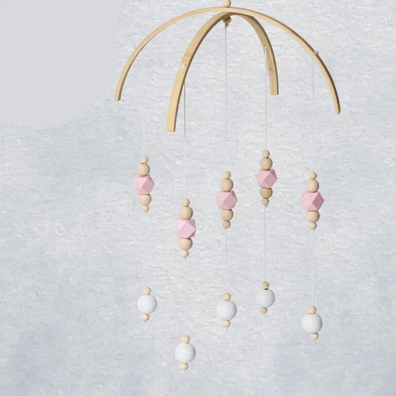 Boxmobile – Buchenholz Baby-Mobile mit modernen Holzperlen