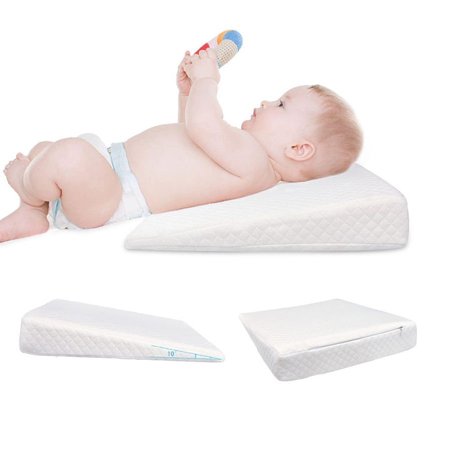 Baby Keilkissen – Ergonomisches Stützkissen für Babys