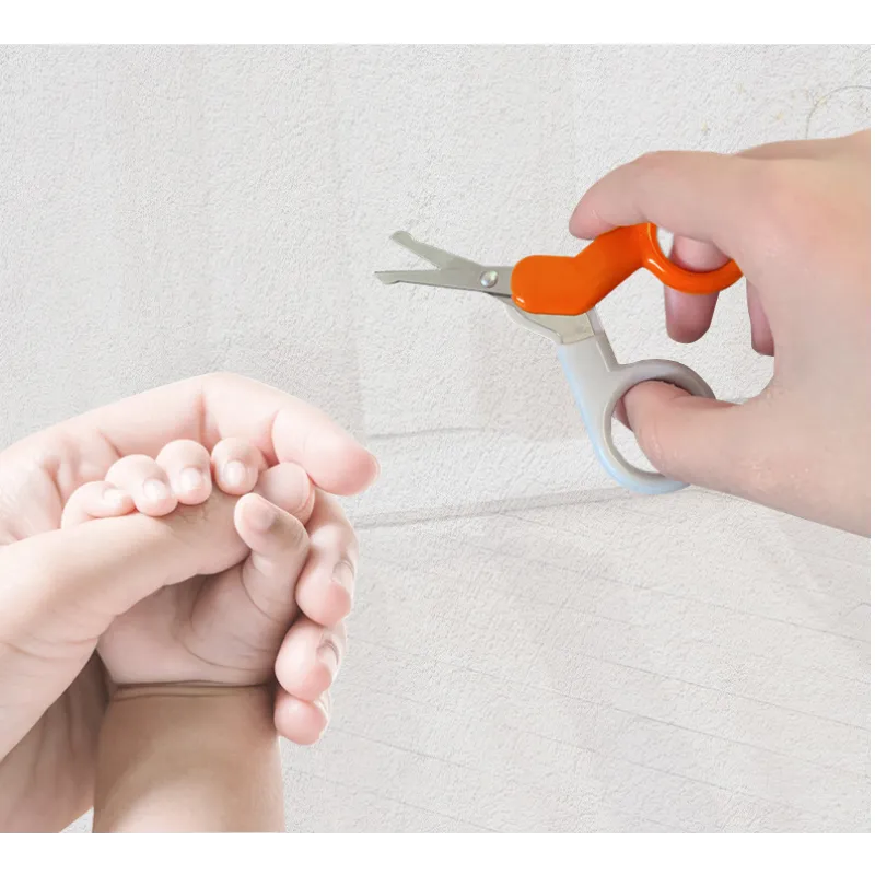 Baby Nagelschere mit Sicherheitskopf – Abgerundete Schere für Neugeborene