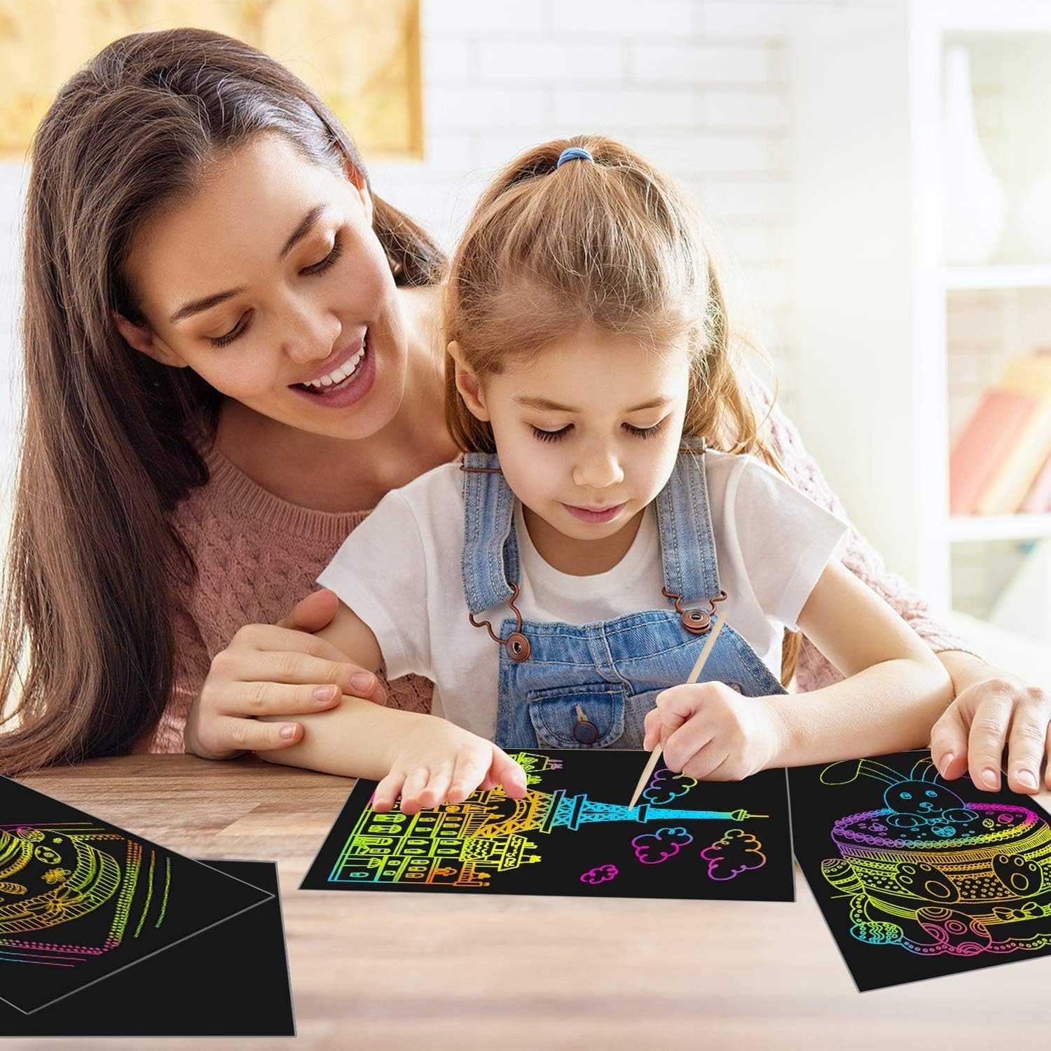 Magisches Kratzkartenset mit Regenbogenfarben