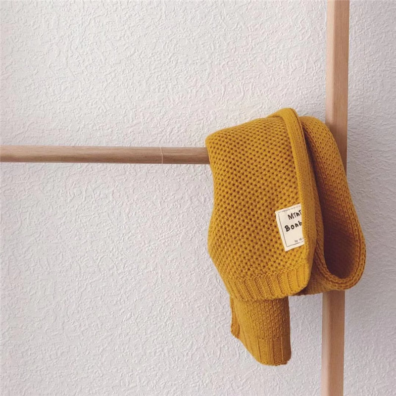 Kinder Strickschal – Weicher und Wärmender Schal in Zeitlosem Design