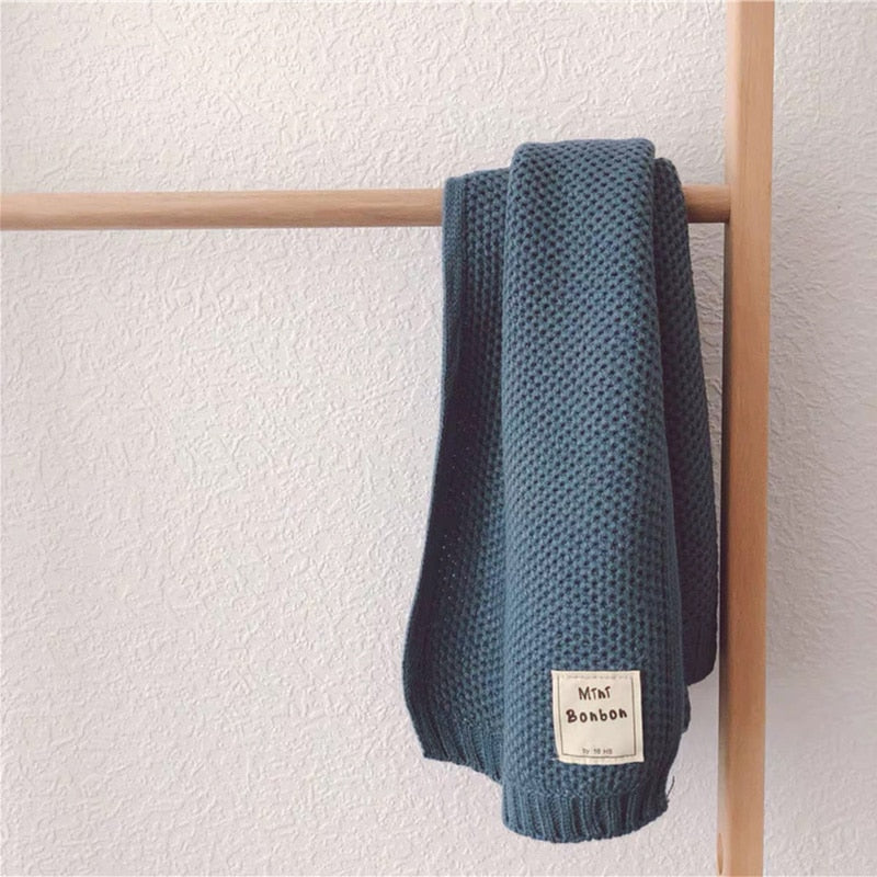 Kinder Strickschal – Weicher und Wärmender Schal in Zeitlosem Design
