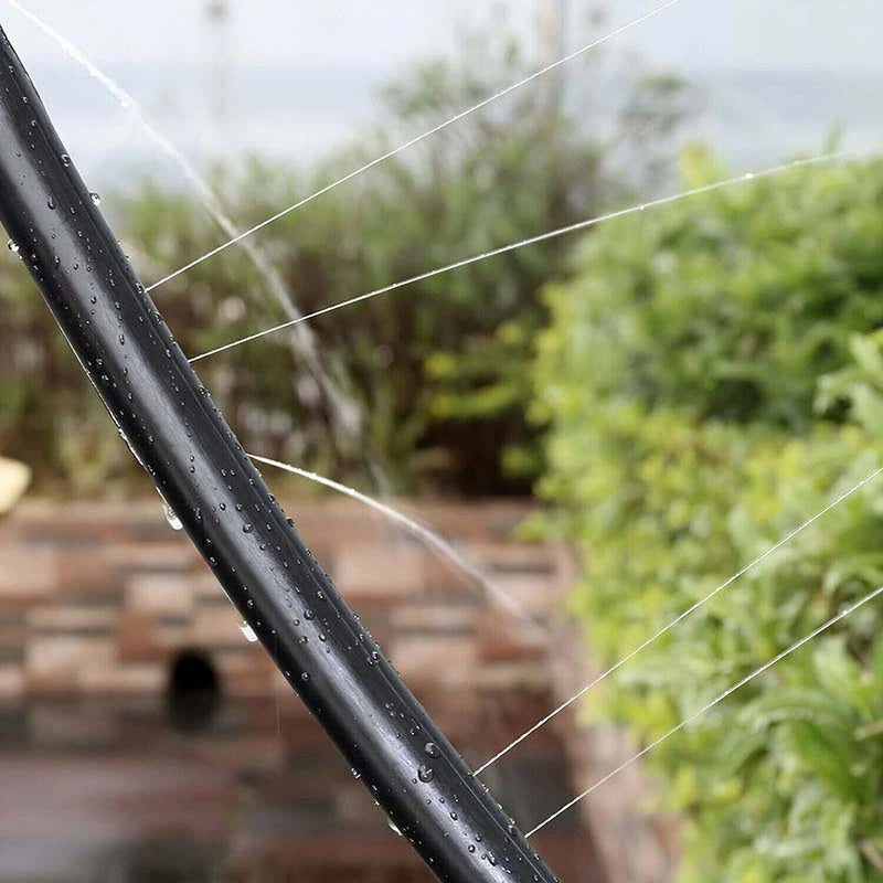 Erfrischender Trampolinspaß - Wassersprinkler