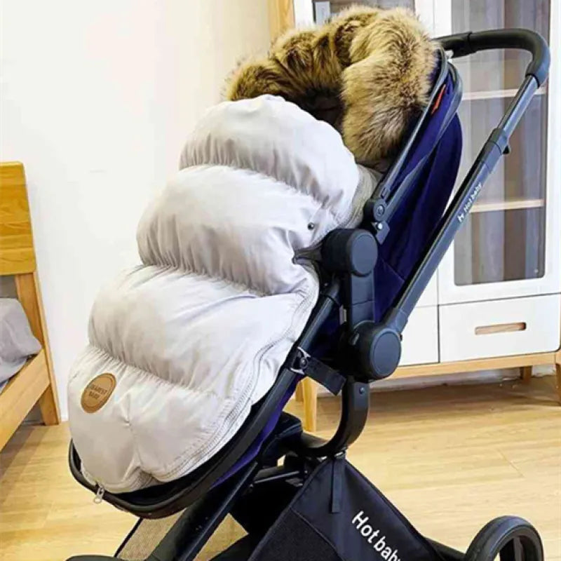 Baby Fußsack für Kinderwagen – Warmer Stroller Schlafsack mit Fellrand