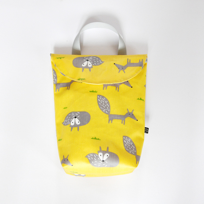 Wasserdichte Windeltasche mit Griff – Wiederverwendbare Wetbag für unterwegs