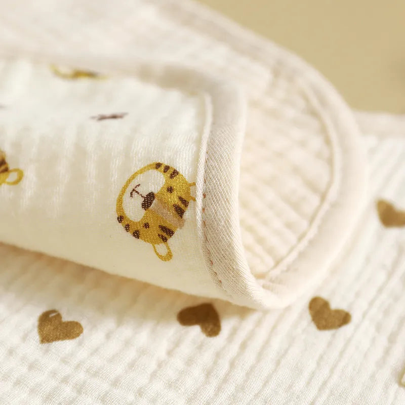 Baby Lätzchen aus Musselin – Weiche Spucktücher mit Druckknopf