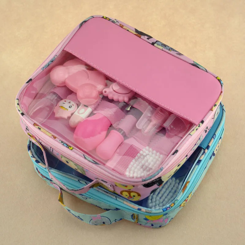 Baby Pflege Set mit Thermometer, Bürste und Nagelknipse