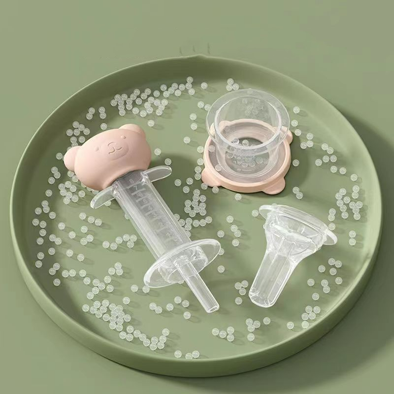 Silikon-Babyfütterer und -Schnuller – Medikamentenspender mit Bärendesign