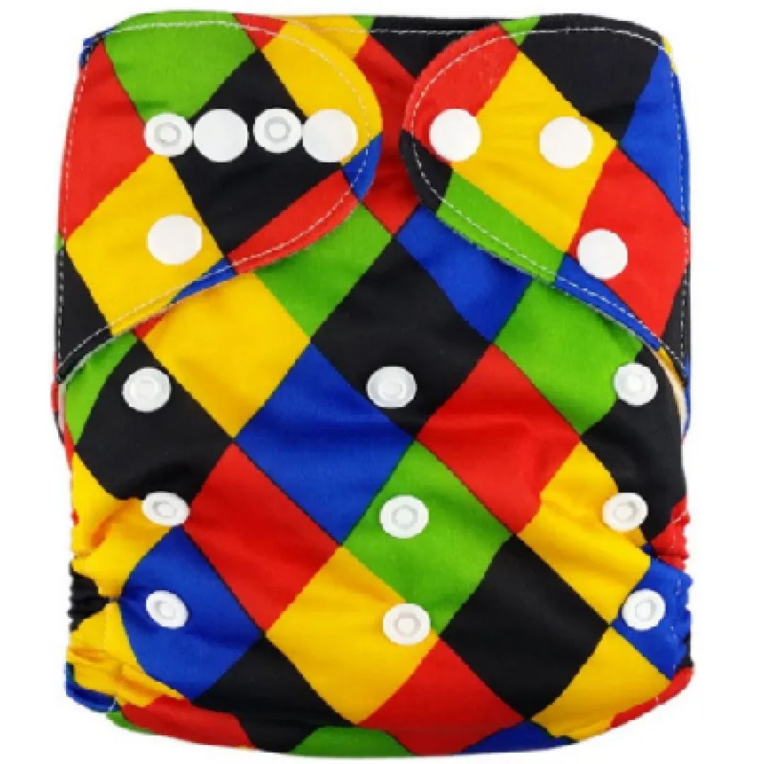 Wiederverwendbare Stoffwindel für Babys mit Druckknöpfen und Einlage