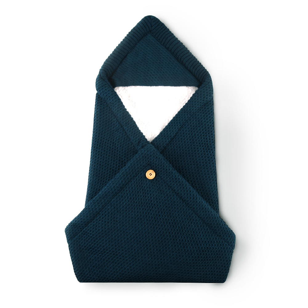 Baby Strick Einschlagdecke – Warme Winterdecke mit Kapuze für Neugeborene